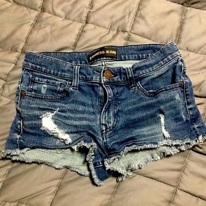 Express Shorts